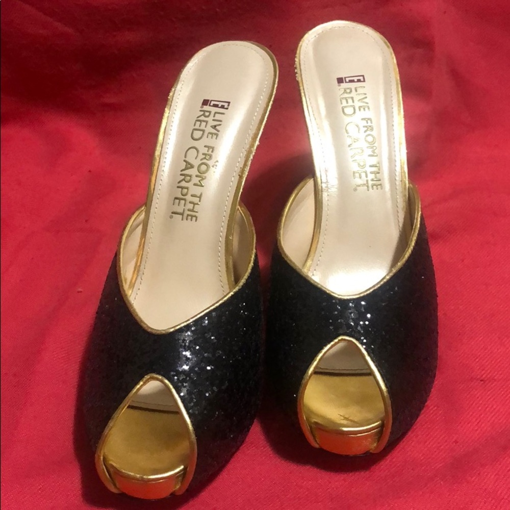 E live from the red carpet heels